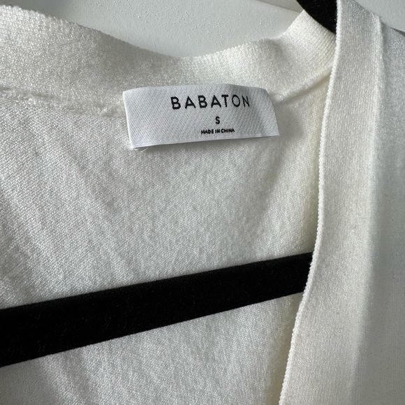 Aritzia: Babaton MARSDEN SWEATER VEST - Picture 4 of 5